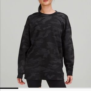 Oversized lululemon crew size 4 nwt